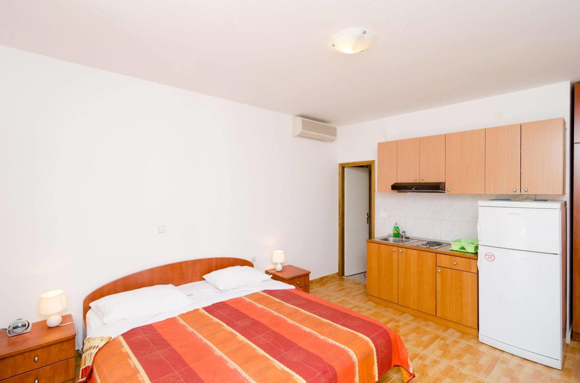 דוברובניק Apartments Kusalo מראה חיצוני תמונה